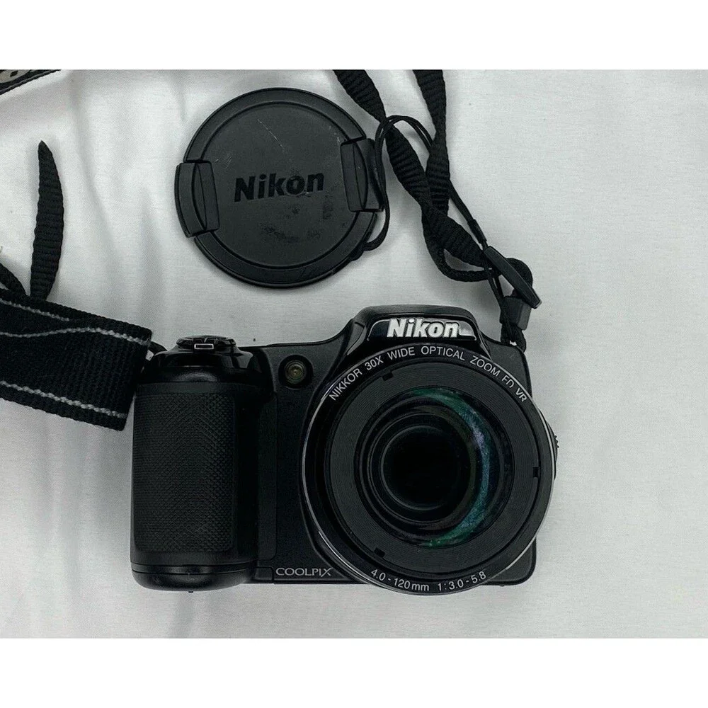 Nikon COOLPIX L820 16.0MP Digital Camera - For Parts Or Repair